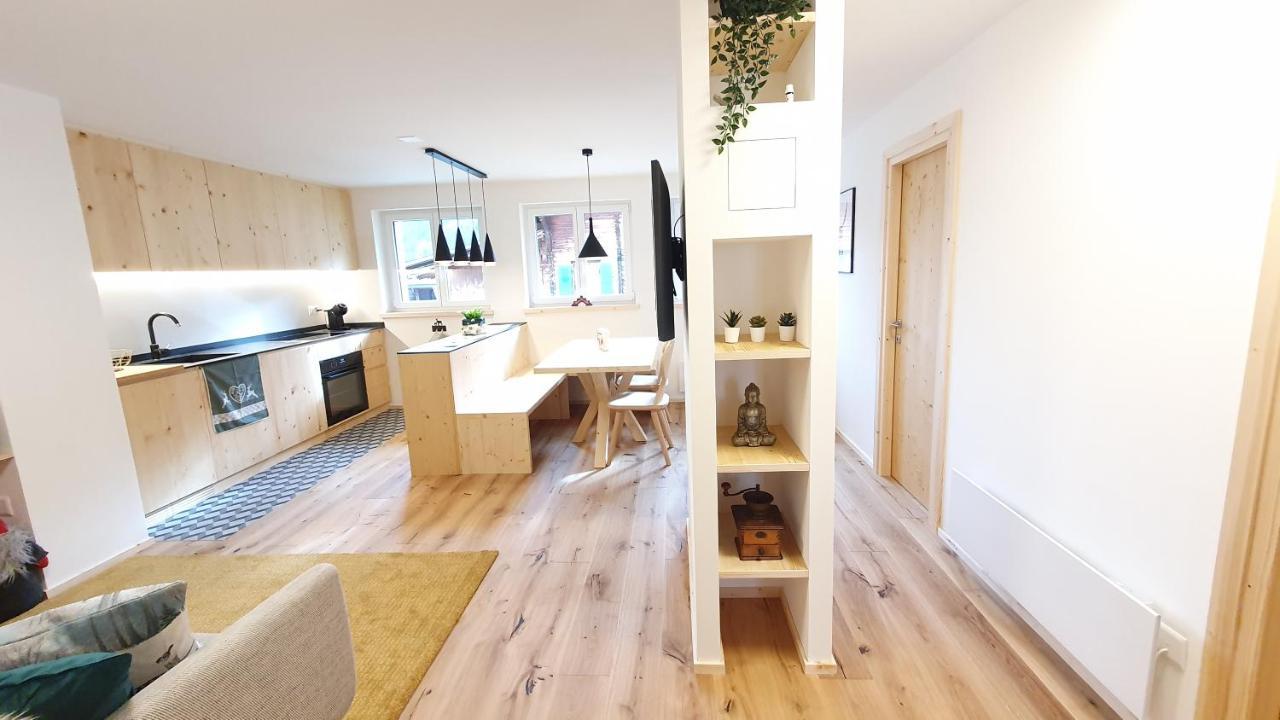 Yeti Lodge Sedrun Kültér fotó