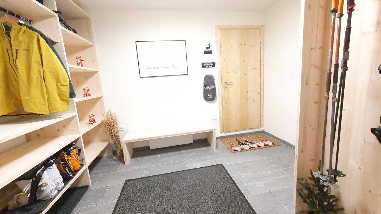 Yeti Lodge Sedrun Kültér fotó