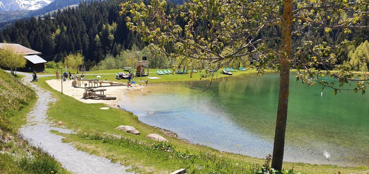Yeti Lodge Sedrun Kültér fotó