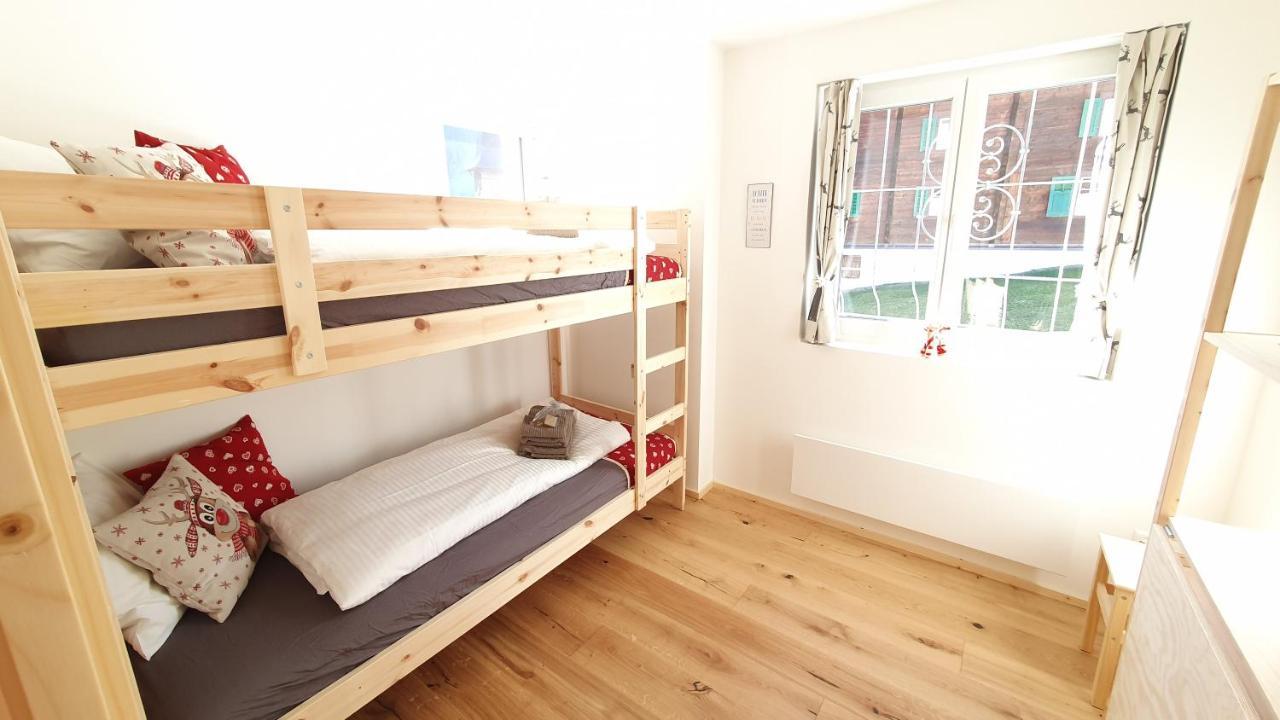 Yeti Lodge Sedrun Kültér fotó