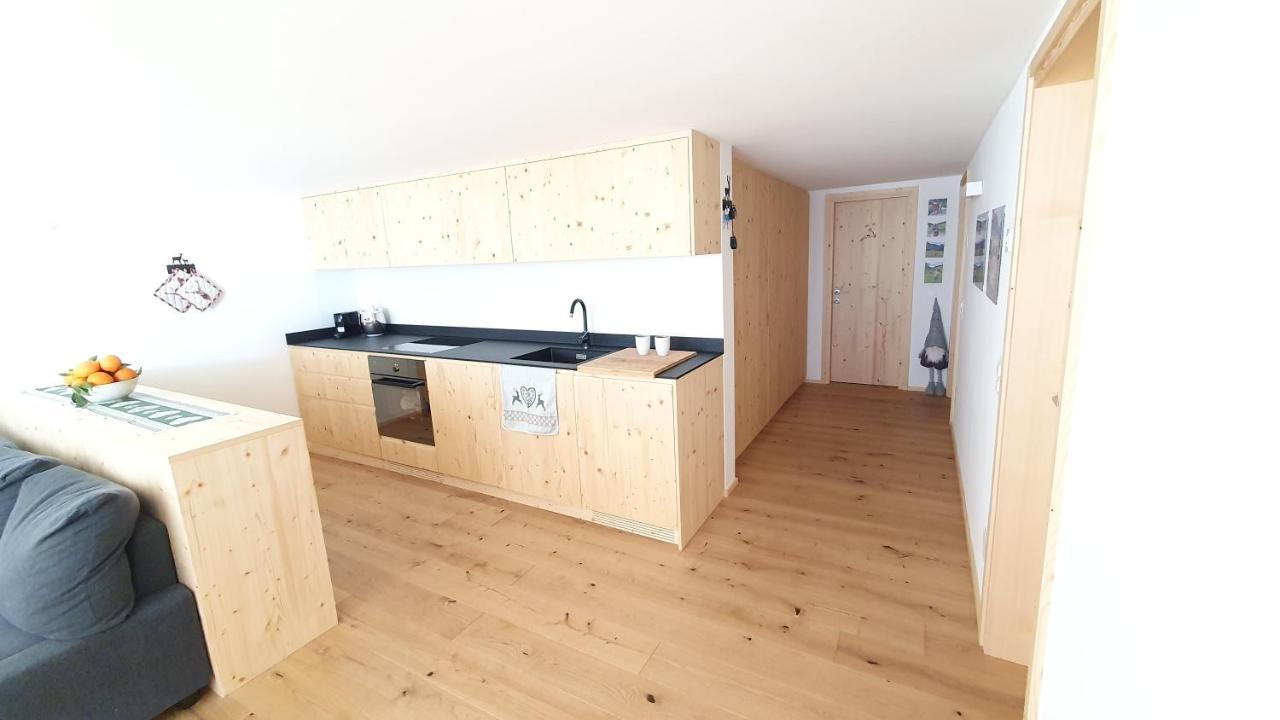 Yeti Lodge Sedrun Kültér fotó