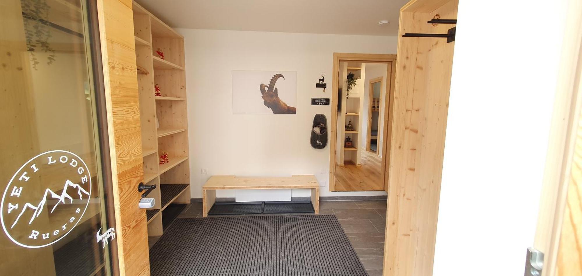 Yeti Lodge Sedrun Kültér fotó