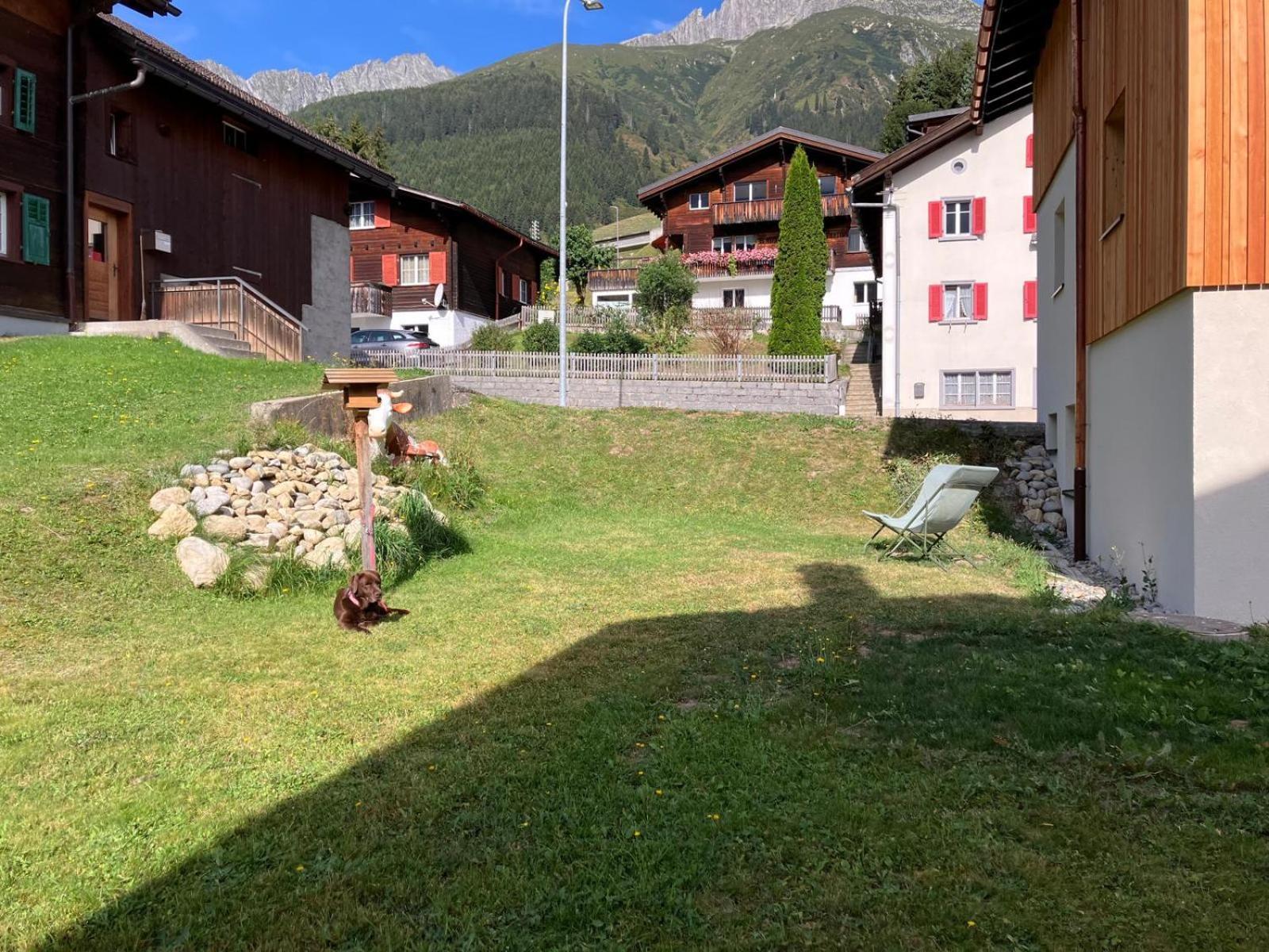 Yeti Lodge Sedrun Kültér fotó